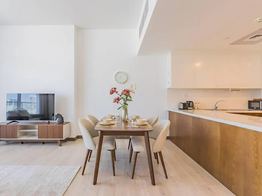 Elegant One Bed Apartment - Hameni Tower,Jvc Dubai 0*,  United Arab Emirates